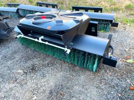 Щетка коммунальная Bobcat, с системой орошения