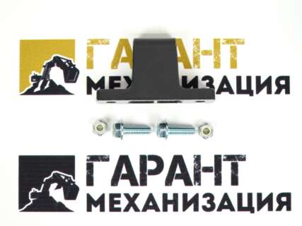 Петля двери мини погрузчика Bobcat